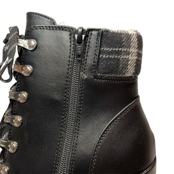 SUN STONE Womens Black Lace Up Octavia Round Toe Block Heel Hiking Boots, 9M - Picture 13 of 13